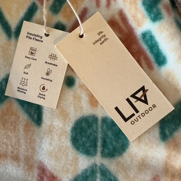 NEW Liv Outdoor Insulating Fleece Dusk Jacket/Shacket-Cedarwood Folklore-Size M - Picture 3 of 16
